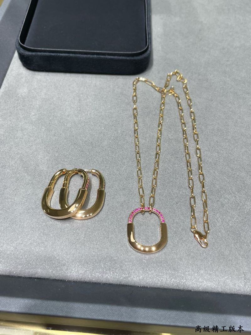 T*f*ny earrings